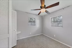 220 Colonia Ln E, Nokomis, FL 34275 - Photo 19