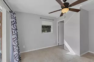 220 Colonia Ln E, Nokomis, FL 34275 - Photo 25