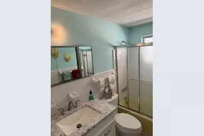 814 E 10th Avenue, New Smyrna Beach, FL 32169 - Photo 9