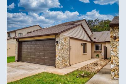 373 Castlewood Lane, New Smyrna Beach, FL 32168 - Photo 1