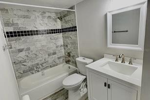 292 Scottsdale Square - Photo 15