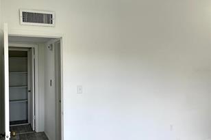 292 Scottsdale Square - Photo 19