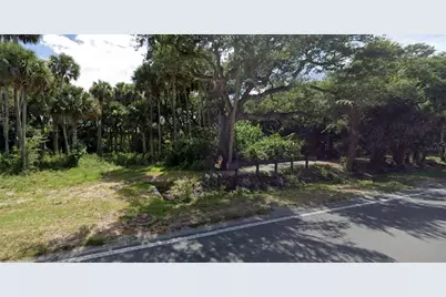 1304 Saxon Drive, New Smyrna Beach, FL 32169 - Photo 1