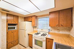 2607 Saxon Dr - Photo 13
