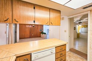 2607 Saxon Dr - Photo 15