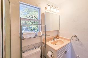 2607 Saxon Dr - Photo 45