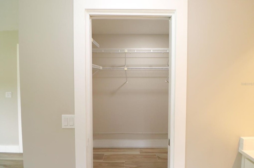 818 Fairway Dr, New Smyrna FL  32168-6117 exterior