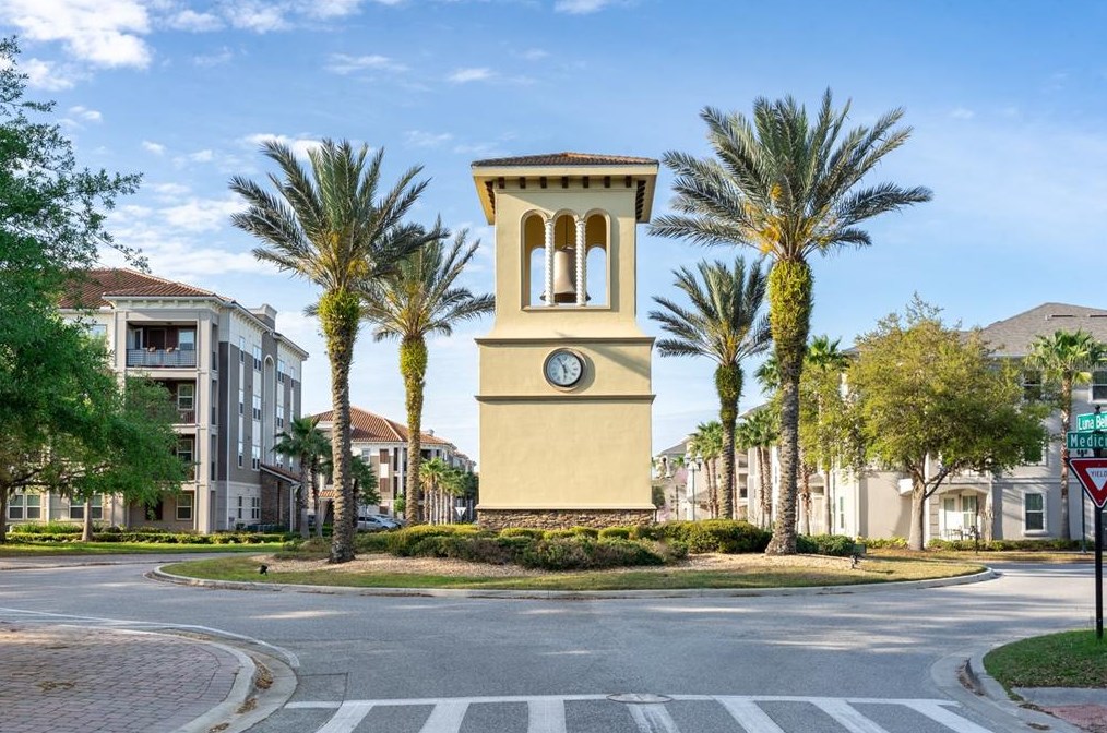 3577 Casalta Cir, New Smyrna FL  32168-4519 exterior