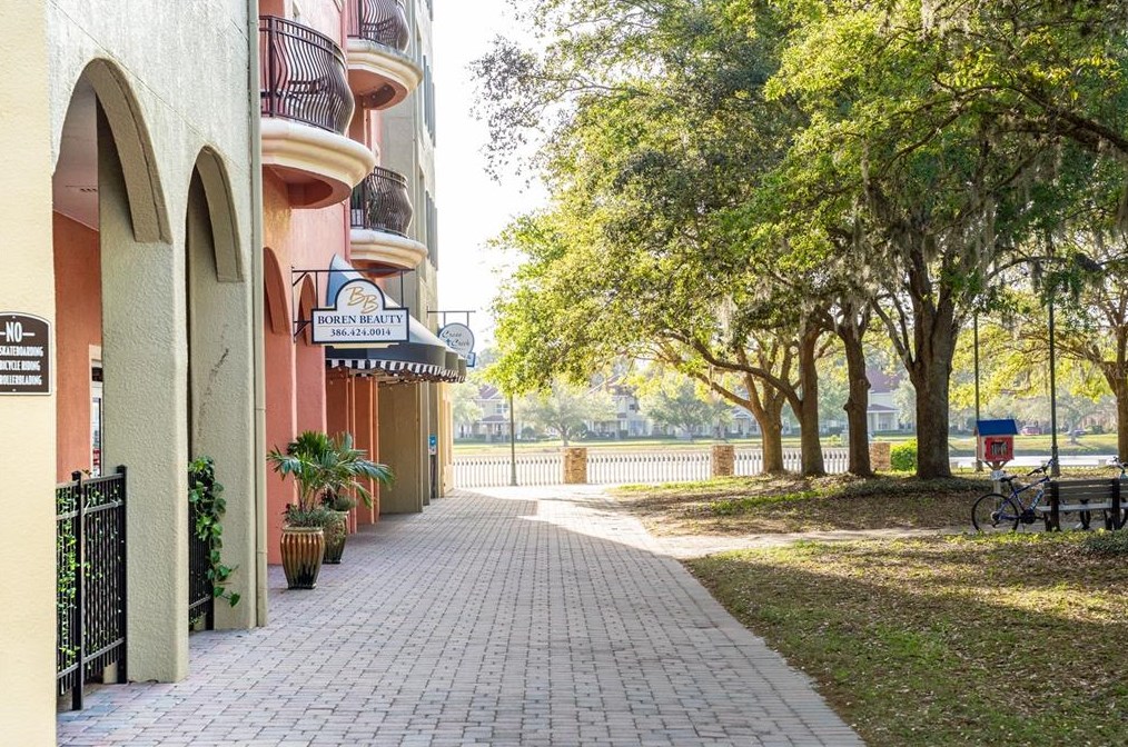 3577 Casalta Cir, New Smyrna FL  32168-4519 exterior