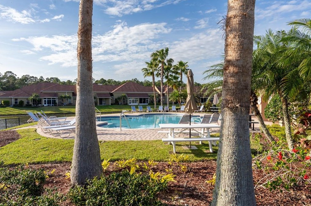 3577 Casalta Cir, New Smyrna FL  32168-4519 exterior