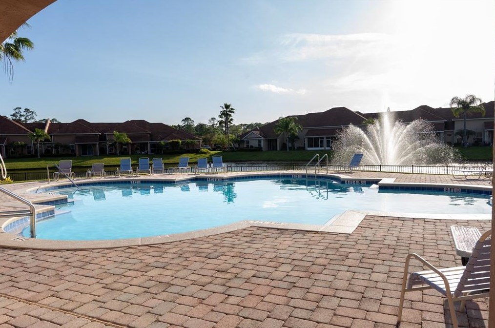 3577 Casalta Cir, New Smyrna FL  32168-4519 exterior