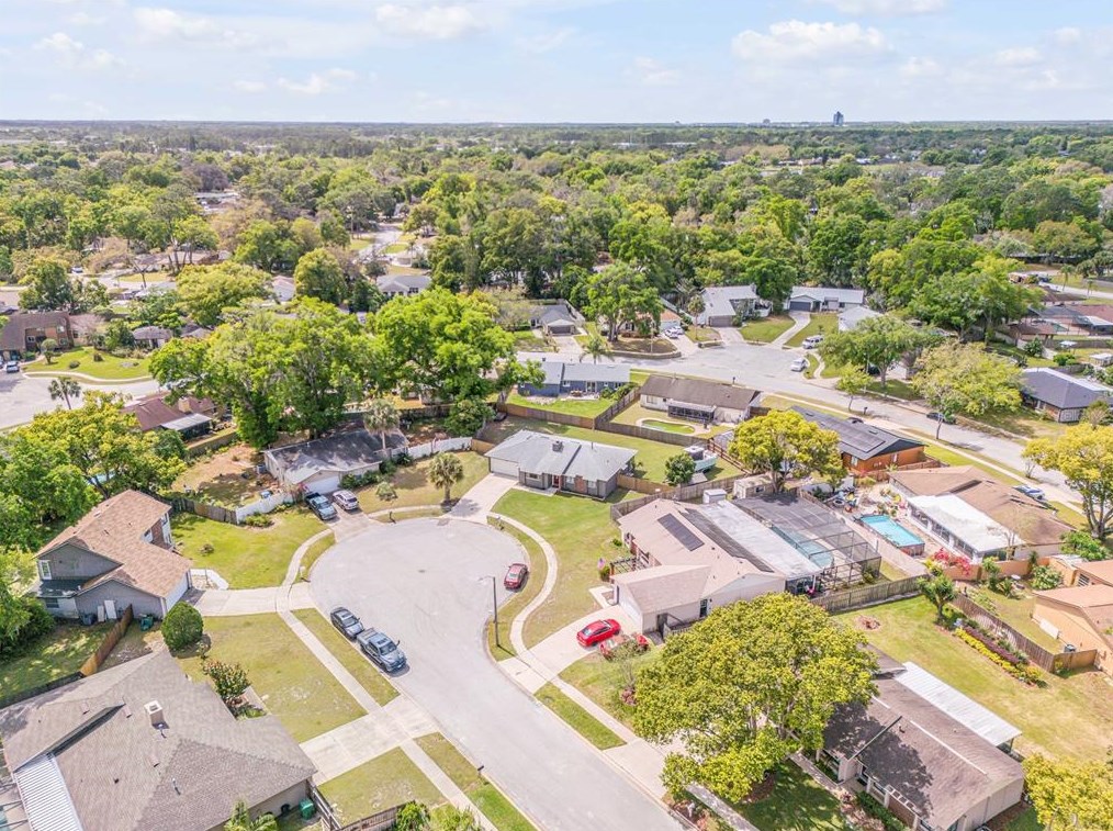 804 Van Ness Cir, Longwood FL  32750-2929 exterior