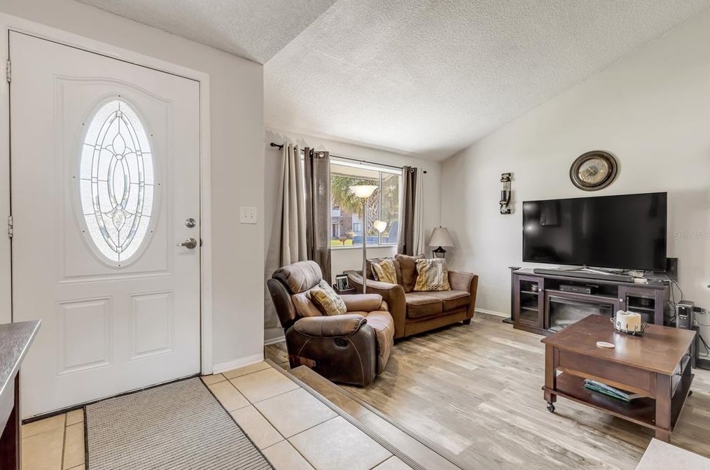 804 Van Ness Cir, Longwood FL  32750-2929 exterior