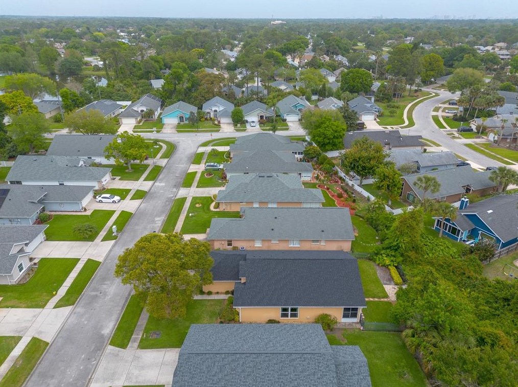 5783 Heathermere Ln, Daytona Beach FL  32127-7991 exterior