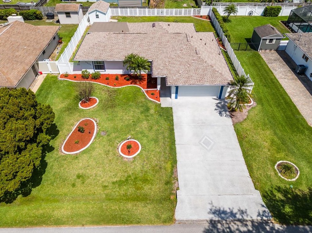 2525 Queen Palm Dr, Edgewater FL  32141-4907 exterior