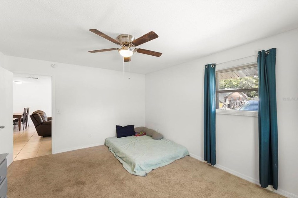 1518 Juniper Dr, Edgewater FL  32132-2640 exterior