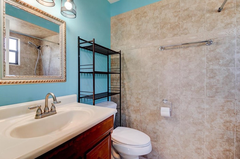 419 Sea Hawk Ct, Edgewater FL  32141-4185 exterior