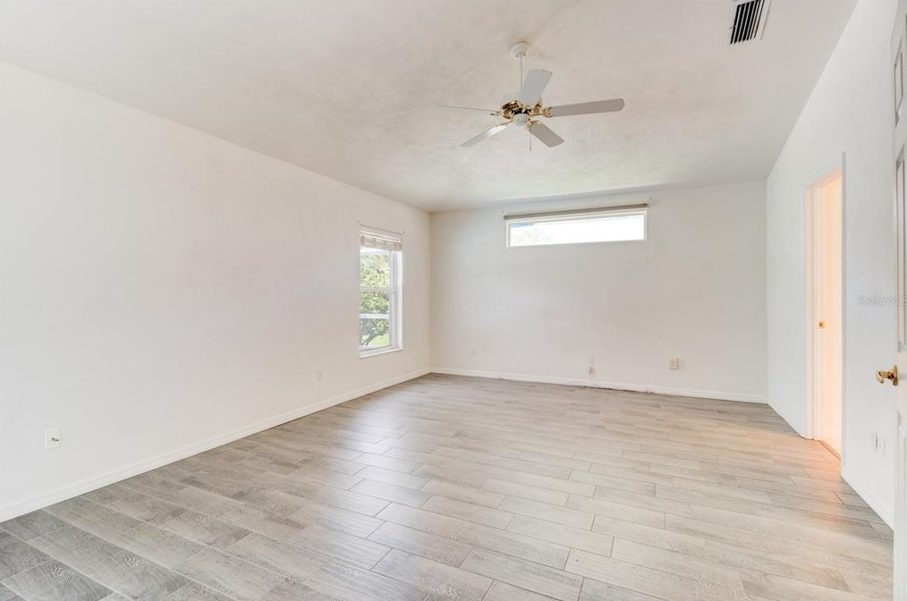 2716 Turnbull Est Dr, New Smyrna FL 32168-5457 exterior