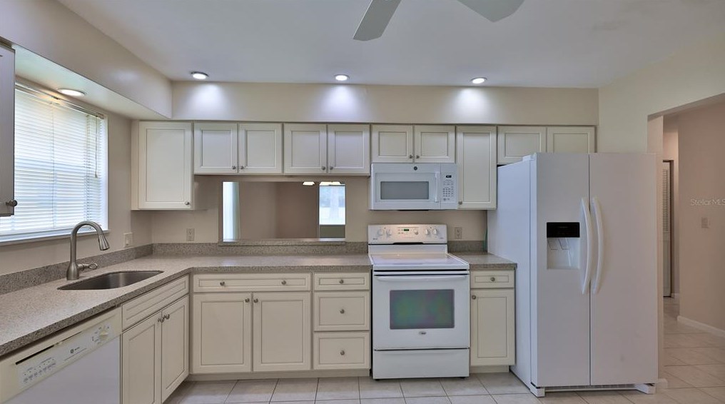 83 Lk Fairgreen Cir, New Smyrna FL  32168-6147 exterior