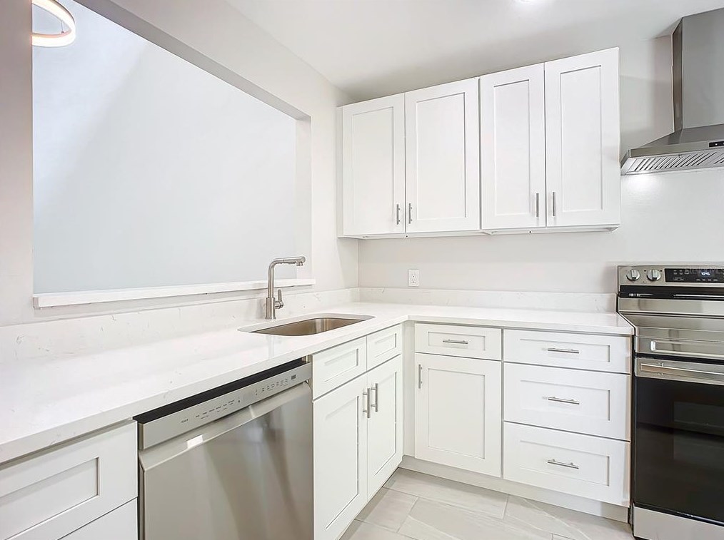 128 Surf Scooter Dr, Daytona Beach FL  32119-1378 exterior