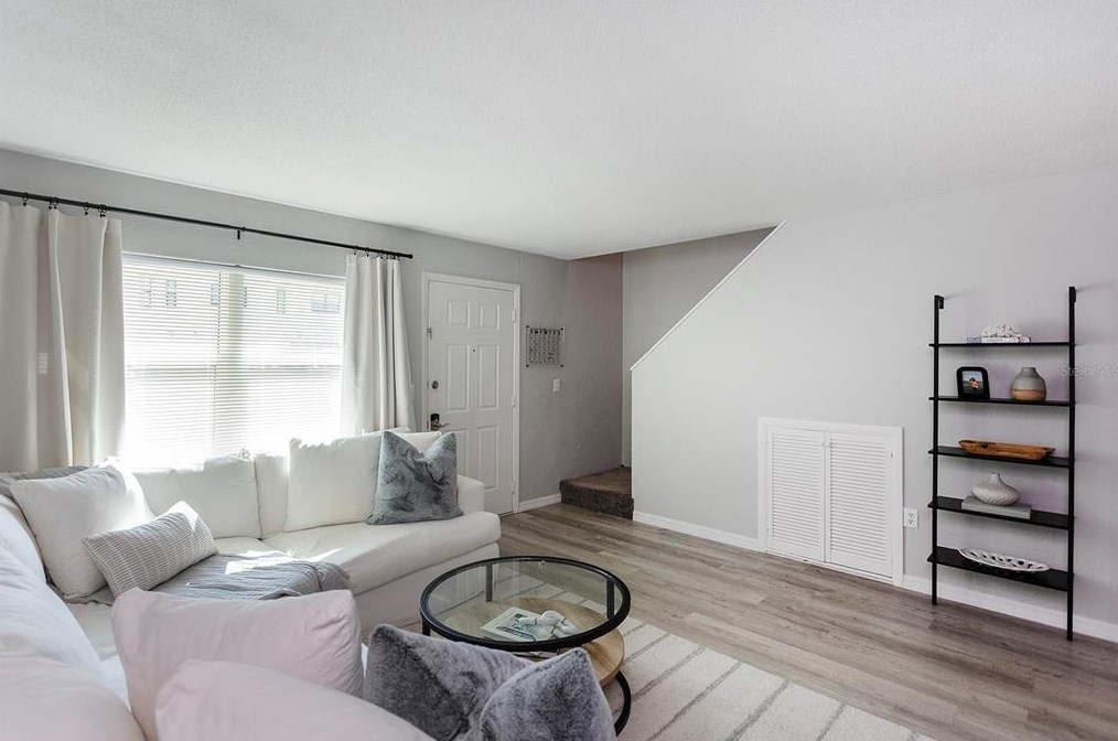 3750 Atlantic Ave, Daytona Beach FL  32118-7240 exterior