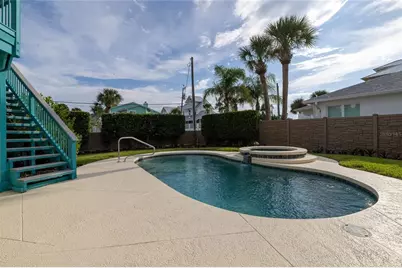 320 Due East Street, New Smyrna Beach, FL 32169 - Photo 17