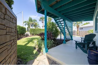 320 Due East Street, New Smyrna Beach, FL 32169 - Photo 15