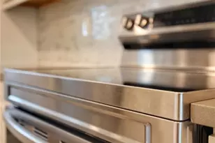 101 N Riverside Dr, New Smyrna Beach, FL 32168 - Photo 13