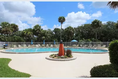 498 Sioux Boulevard, Oak Hill, FL 32759 - Photo 11