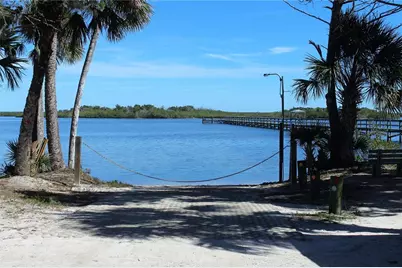 498 Sioux Boulevard, Oak Hill, FL 32759 - Photo 21