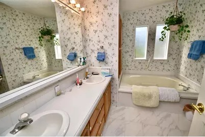 508 Portside Lane, Edgewater, FL 32141 - Photo 23