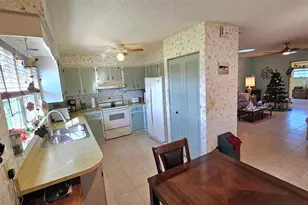 40 Sandra Cir, New Smyrna Beach, FL 32168 - Photo 15