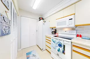 400 Bouchelle Dr, New Smyrna Beach, FL 32169 - Photo 13