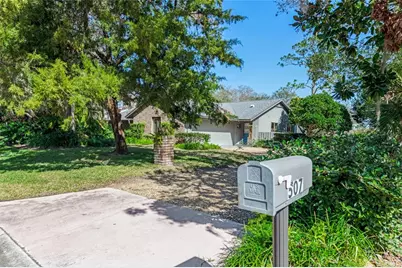 507 Boxwood Lane, New Smyrna Beach, FL 32168 - Photo 11