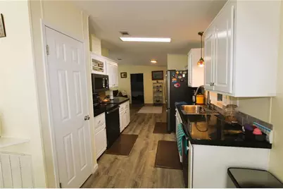 451 Sioux Boulevard, Oak Hill, FL 32759 - Photo 9