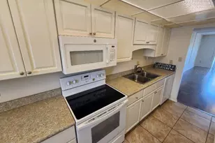 101 N Riverside Dr, New Smyrna Beach, FL 32168 - Photo 3