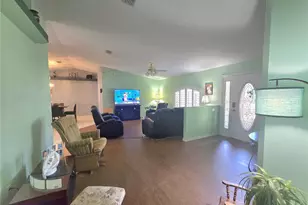 2530 Tamarind Dr, Edgewater, FL 32141 - Photo 5