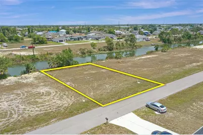 3023 NE 5th Place, Cape Coral, FL 33909 - Photo 3