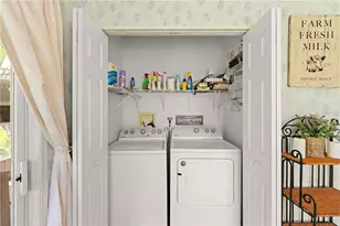 291 Navajo Dr, Oak Hill, FL 32759 - Photo 19