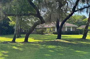 547 Cleo Ln, Deltona, FL 32738 - Photo 3