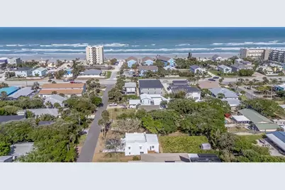 833 E 12th Avenue, New Smyrna Beach, FL 32169 - Photo 23