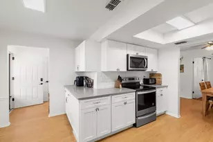 704 Lynn Ave, New Smyrna Beach, FL 32168 - Photo 13