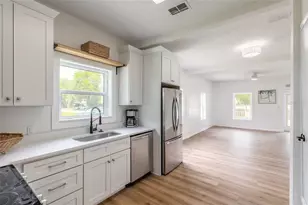 306 Sheldon St, New Smyrna Beach, FL 32168 - Photo 17