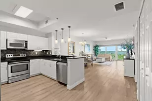 2 Oceans W Blvd, Daytona Beach, FL 32118 - Photo 3