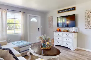 903 Conrad Dr, New Smyrna Beach, FL 32168 - Photo 7