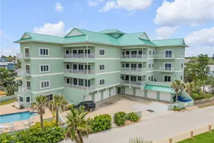 423 S Atlantic Ave, New Smyrna Beach, FL 32169 - Photo 1