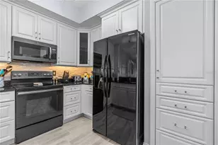 2 Oceans W Blvd, Daytona Beach Shores, FL 32118 - Photo 9