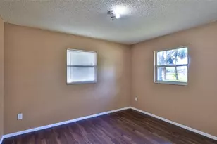 1802 N Fern Palm Dr, Edgewater, FL 32132 - Photo 23