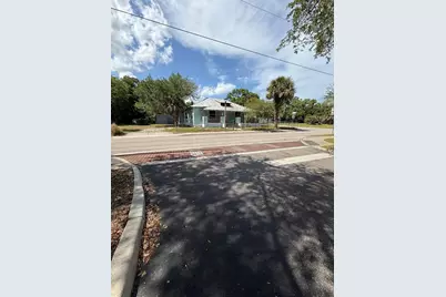 585 Washington Street, New Smyrna Beach, FL 32168 - Photo 3