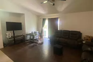 2122 Orange Tree Dr, Edgewater, FL 32141 - Photo 9